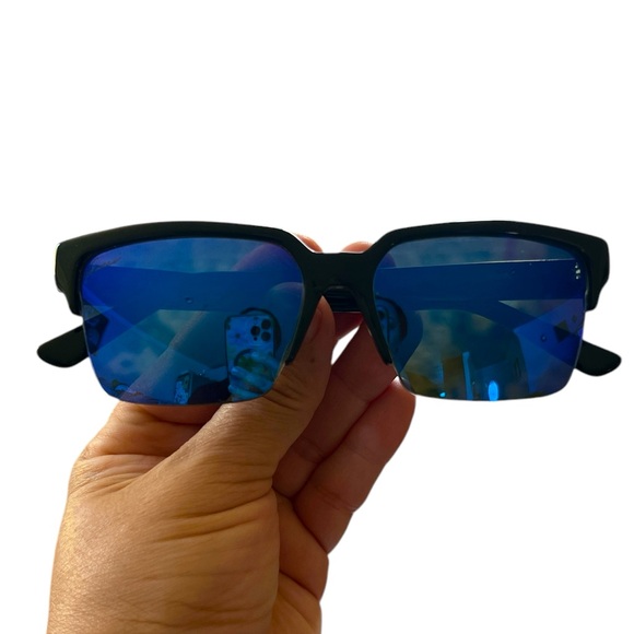 Gucci Black Unisex Square Blue Mirrored Sport 3710 Unisex Gg3710S Sunglasses - Picture 1 of 7